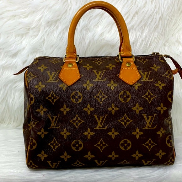 Authentic Louis Vuitton Monogram Speedy 25 Datecode: SP0031 - Picture 2 of 15